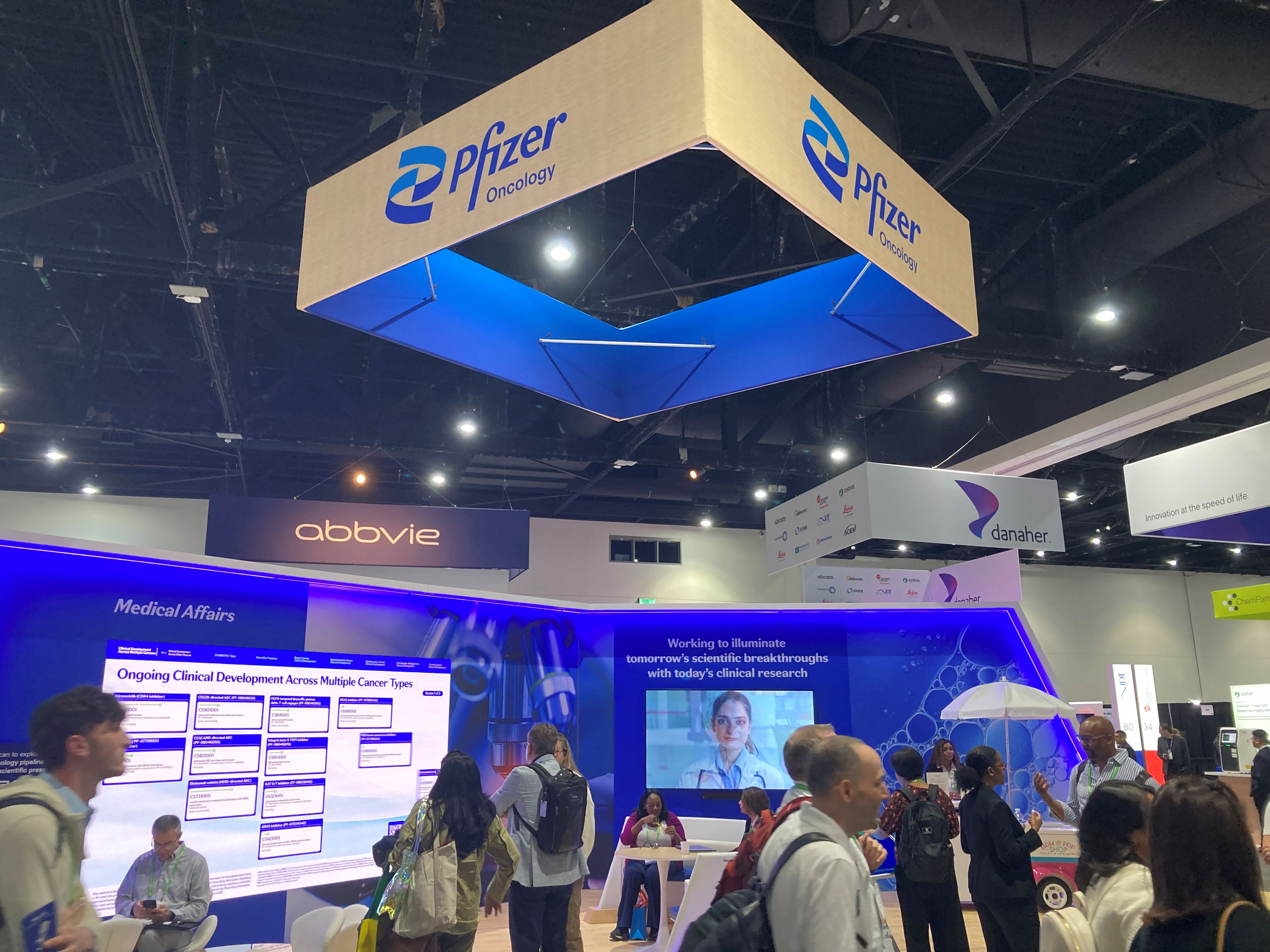 Pfizer згортає ранню розробку кон’югату, що націлювався на PD‑L1: сигнал для ринку імунних «точкових» комбінацій